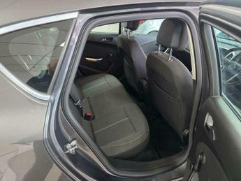 Vauxhall Astra 1.4 16v SRi Euro 5 5dr