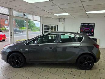 Vauxhall Astra 1.4 16v SRi Euro 5 5dr