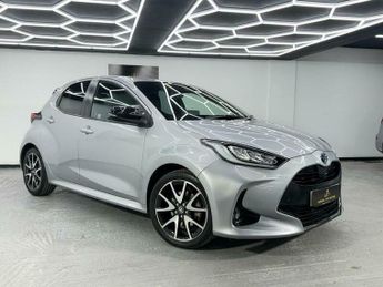 Toyota Yaris 1.5 VVT-h Dynamic E-CVT Euro 6 (s/s) 5dr