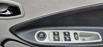 Renault Zoe 22kWh Dynamique Nav Auto 5dr (Battery Lease)