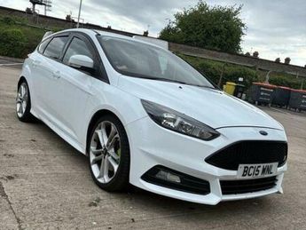Ford Focus 2.0T EcoBoost ST-2 Euro 6 (s/s) 5dr
