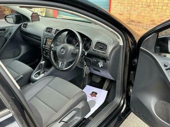 Volkswagen Golf 1.6 TDI Match DSG Euro 5 5dr