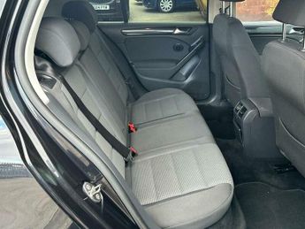 Volkswagen Golf 1.6 TDI Match DSG Euro 5 5dr