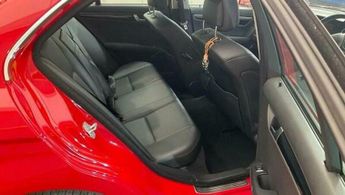 Mercedes-Benz C Class 1.6 C180 BlueEfficiency Executive SE G-Tronic+ Euro 5 (s/s) 4dr
