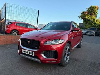 Jaguar F-Pace 3.0 D300 V6 S Auto AWD Euro 6 (s/s) 5dr