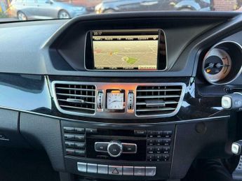Mercedes-Benz E Class 2.1 E300dh BlueTEC AMG Sport G-Tronic+ Euro 5 (s/s) 5dr