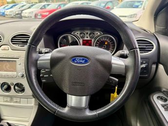 Ford Focus SPORT TDCI LOW MILES+£35 TAX+NAV+CAMBELT