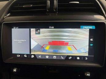 Jaguar F-Pace 3.0 F-PACE V6 S AWD D Auto 4WD 5dr