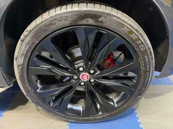 Jaguar F-Pace 3.0 F-PACE V6 S AWD D Auto 4WD 5dr