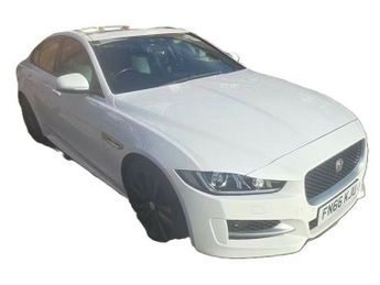 Jaguar XE R-SPORT