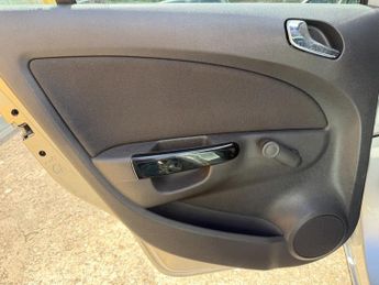 Vauxhall Corsa SXI
