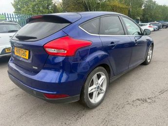 Ford Focus 1.0T EcoBoost Zetec Euro 6 (s/s) 5dr