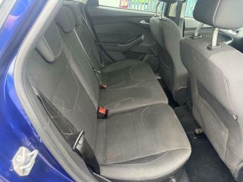 Ford Focus 1.0T EcoBoost Zetec Euro 6 (s/s) 5dr