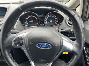 Ford Fiesta 1.25 Zetec Hatchback 3dr Petrol Manual Euro 6 (82 ps)