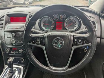 Vauxhall Insignia 2.0 CDTi SE Sports Tourer Auto Euro 5 5dr