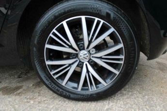 Volkswagen Golf 1.6 TDI SE Nav DSG Euro 6 (s/s) 5dr