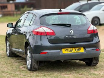 Renault Megane 1.6 16V Dynamique TomTom 3dr