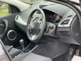 Renault Megane 1.6 16V Dynamique TomTom 3dr