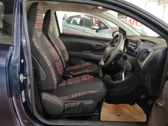 Citroen C1 1.2 PureTech Feel Hatchback 3dr Petrol Manual Euro 6 (82 ps)