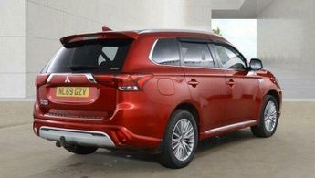 Mitsubishi Outlander 2.4h TwinMotor 13.8kWh Exceed CVT 4WD Euro 6 (s/s) 5dr