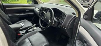 Mitsubishi Outlander 2.0h 12kWh GX4h CVT 4WD Euro 5 (s/s) 5dr
