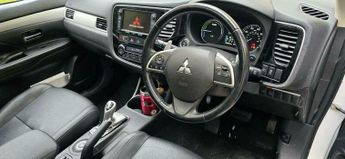 Mitsubishi Outlander 2.0h 12kWh GX4h CVT 4WD Euro 5 (s/s) 5dr