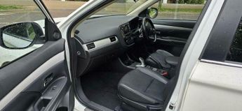 Mitsubishi Outlander 2.0h 12kWh GX4h CVT 4WD Euro 5 (s/s) 5dr