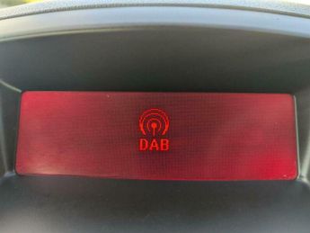 Vauxhall Insignia 2.0 CDTi SE Auto Euro 5 5dr