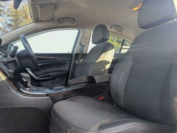 Vauxhall Insignia 2.0 CDTi SE Auto Euro 5 5dr