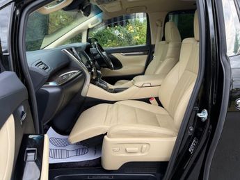 Toyota Alphard 2.5+EXECUTIVE LOUNGE+CREAM LEATHER+TWIN ROOF+GUARANTEED MILES+1Y