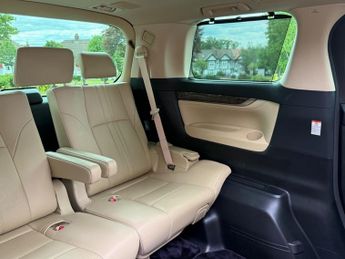 Toyota Alphard 2.5+EXECUTIVE LOUNGE+CREAM LEATHER+TWIN ROOF+GUARANTEED MILES+1Y