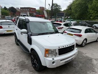 Land Rover Discovery 3.0 SD V6 XS Station Wagon Auto 4WD 5dr