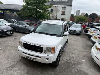 Land Rover Discovery 3.0 SD V6 XS Station Wagon Auto 4WD 5dr