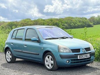 Renault Clio 1.2 16v Dynamique 5dr