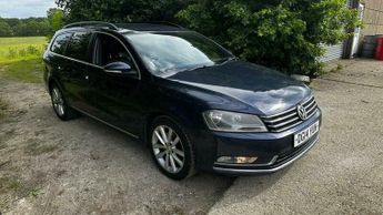 Volkswagen Passat 2.0 TDI BlueMotion Tech Executive DSG Euro 5 (s/s) 5dr