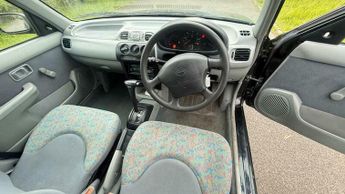 Nissan Micra 1.3 16v Profile CVT 5dr