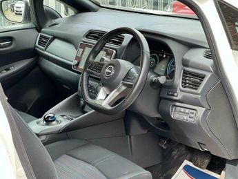 Nissan Leaf 39kWh Acenta Auto 5dr