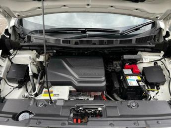 Nissan Leaf 39kWh Acenta Auto 5dr