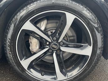 Audi Q7 3.0 TDI V6 Black Edition SUV 5dr Diesel Tiptronic quattro Euro 6
