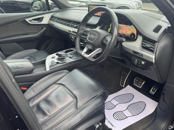 Audi Q7 3.0 TDI V6 Black Edition SUV 5dr Diesel Tiptronic quattro Euro 6