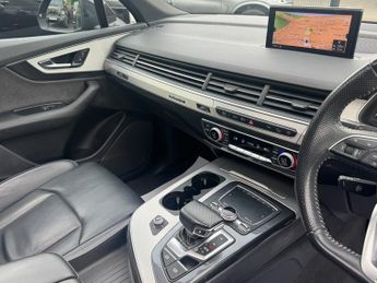 Audi Q7 3.0 TDI V6 Black Edition SUV 5dr Diesel Tiptronic quattro Euro 6