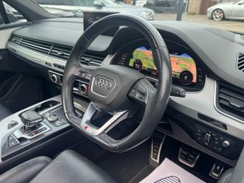 Audi Q7 3.0 TDI V6 Black Edition SUV 5dr Diesel Tiptronic quattro Euro 6