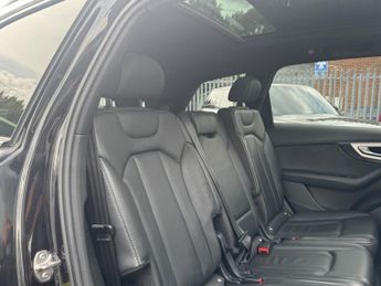 Audi Q7 3.0 TDI V6 Black Edition SUV 5dr Diesel Tiptronic quattro Euro 6