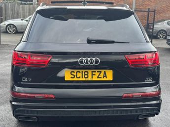 Audi Q7 3.0 TDI V6 Black Edition SUV 5dr Diesel Tiptronic quattro Euro 6