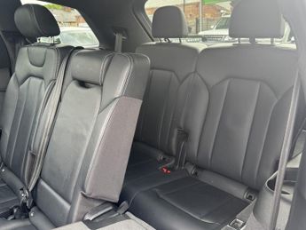 Audi Q7 3.0 TDI V6 Black Edition SUV 5dr Diesel Tiptronic quattro Euro 6