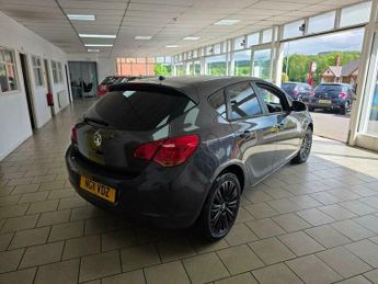Vauxhall Astra 1.4 16v Excite Euro 5 5dr