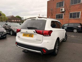 Mitsubishi Outlander 2.2 DI-D Keiko Auto 4WD Euro 6 5dr