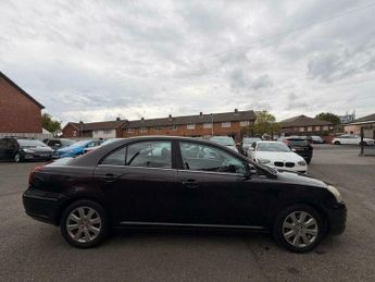 Toyota Avensis 1.8 VVT-i TR 4dr