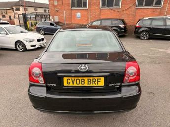 Toyota Avensis 1.8 VVT-i TR 4dr