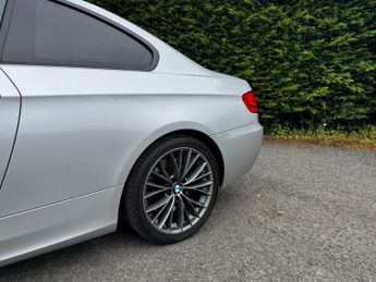 BMW 3 SERIES 325d SE